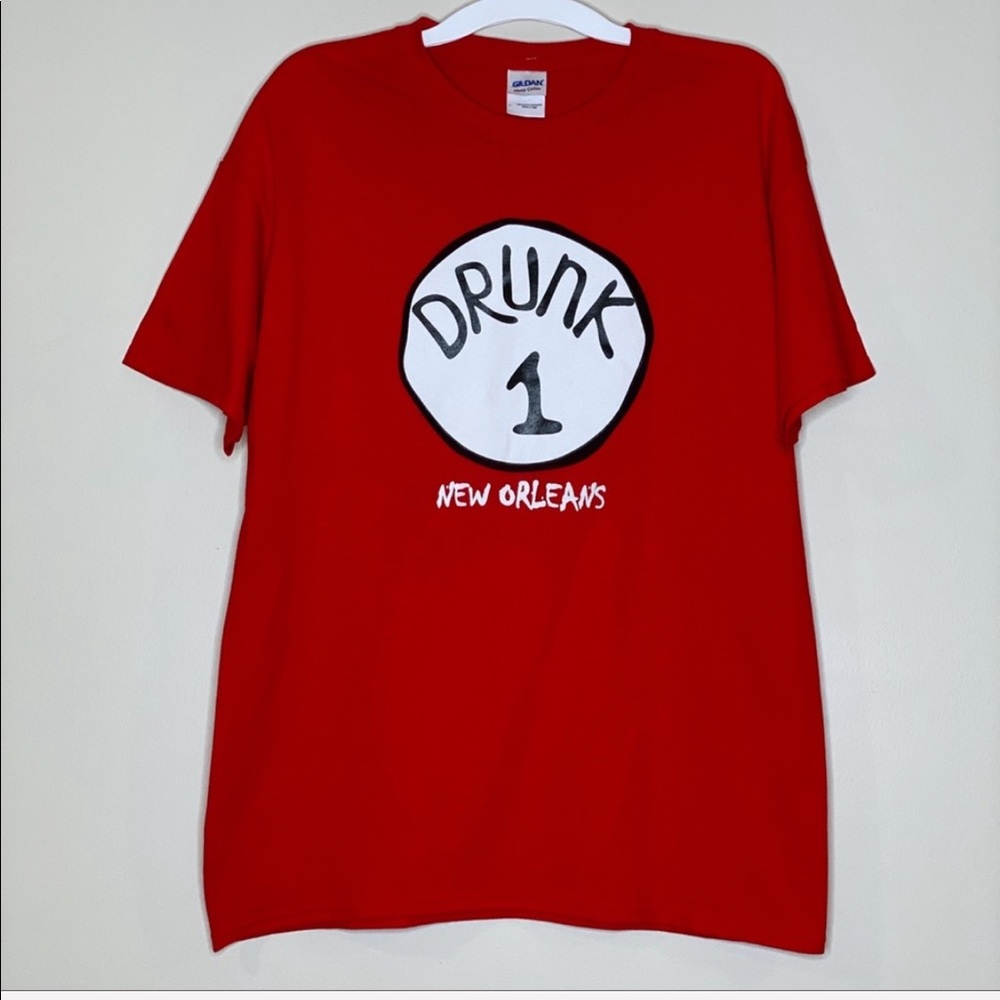 🛑 3/$15 - Drunk 1 New Orleans T-shirt Size Large
